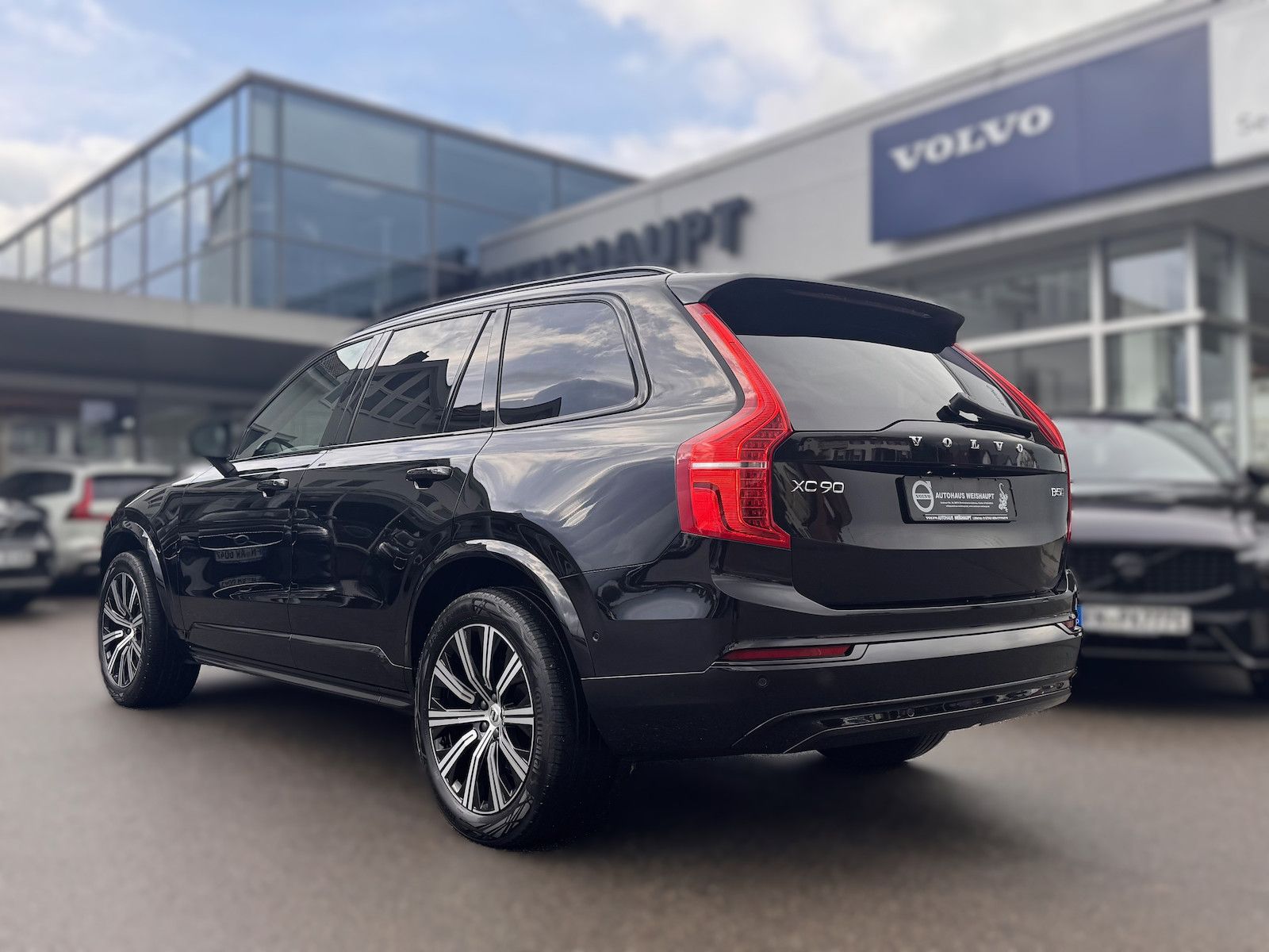 Volvo XC90 B5*AWD*Plus Dark*NP 89060*Standhzg*AHK*360