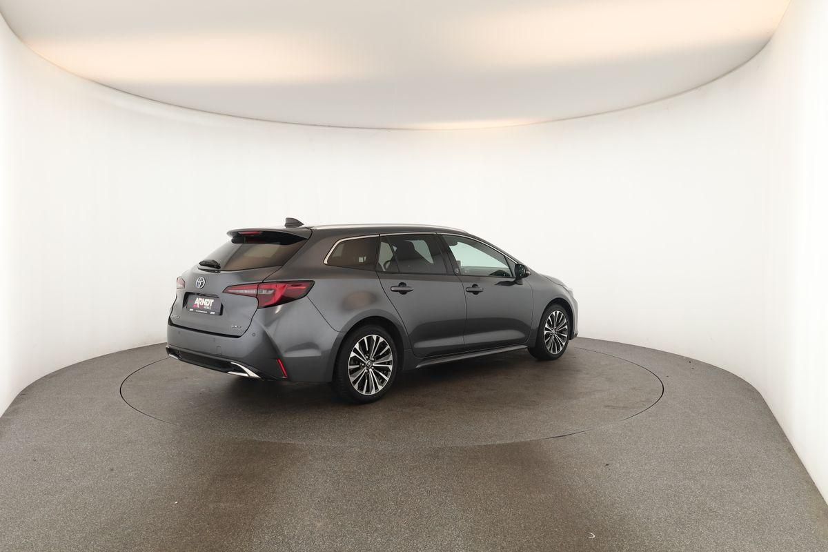 Toyota Corolla Touring Sports 1.8 CVT Team D Navi Kam