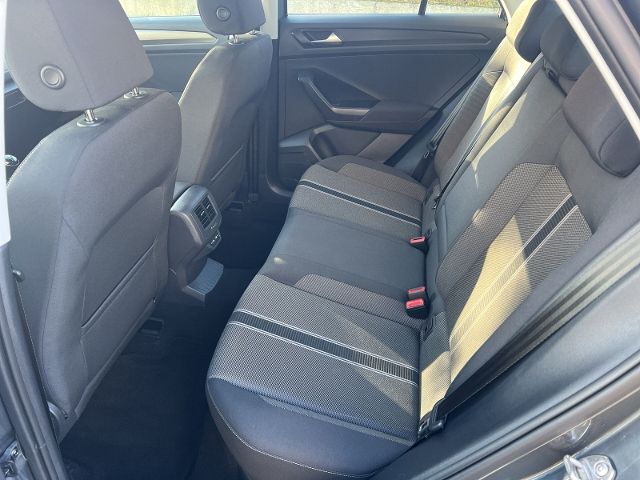 Volkswagen T-Roc 1.0 TSI Style - Samsaru's Car Outlet