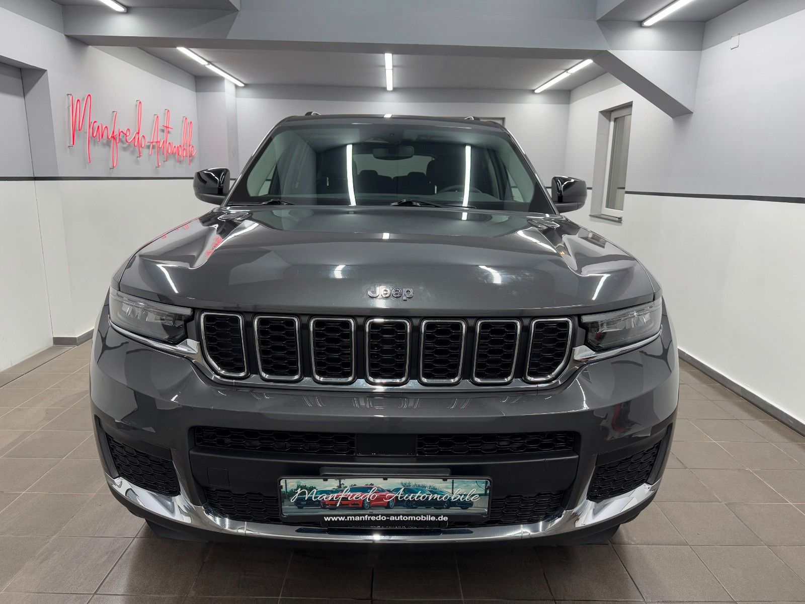 Jeep Grand Cherokee L Laredo 4x4/Unfallfrei!/Akh-3,1T