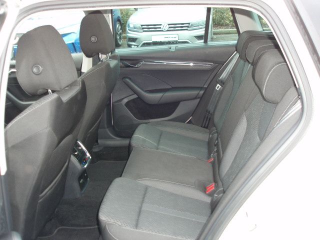 Skoda Octavia Combi Style 2.0 TDI DSG - Samsaru's Car Outlet