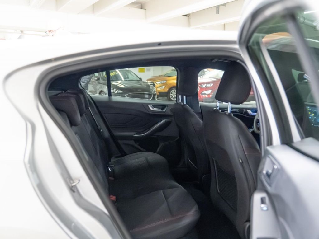 Ford Focus 1.0 MHEV Aut. ST-Line X Navi Matrix-LED AC