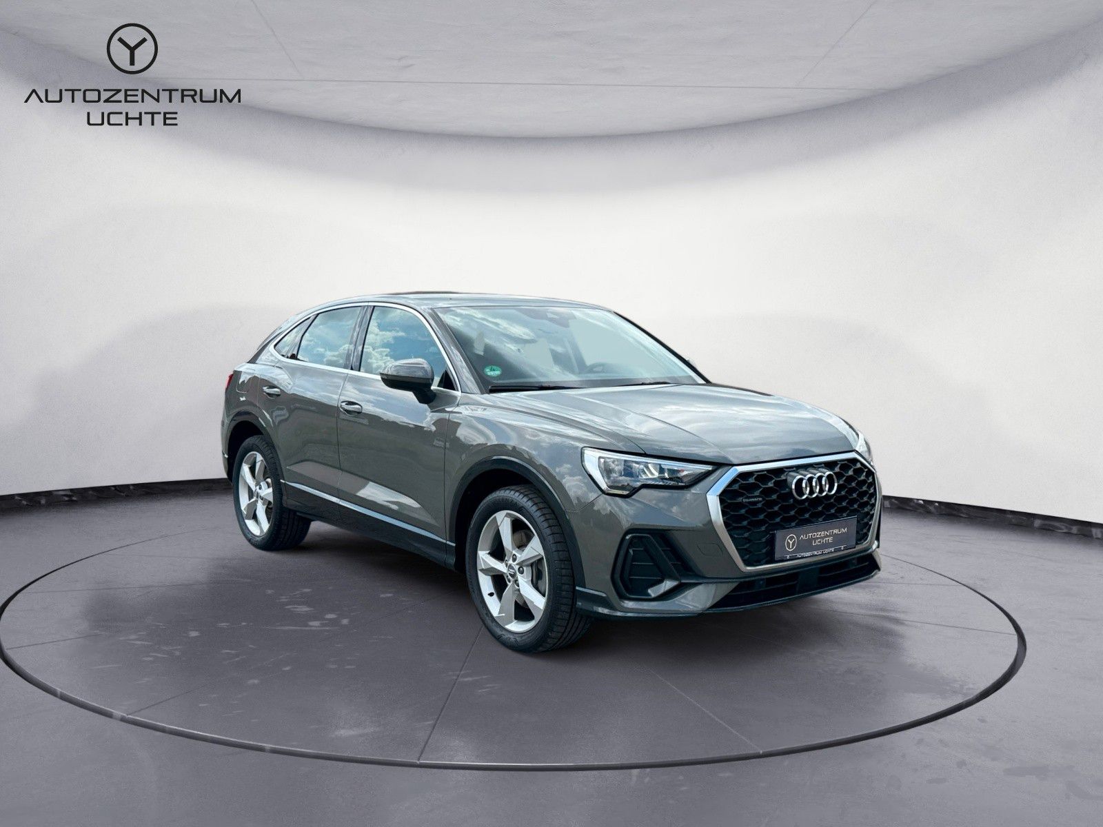 Audi Q3 Sportback 45 TFSI quattro - Samsaru's Car Outlet