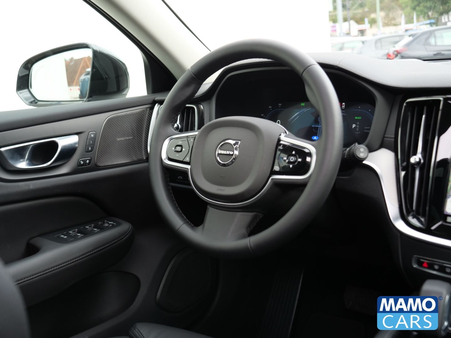 Volvo V60 T6 AWD Recharge Ultra Dark ACC/AHK/360°/PANO