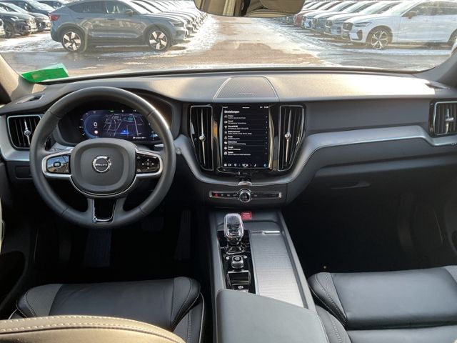 Volvo XC60 B4 Plus Dark 2WD ACC PANO Standhz Allwetter
