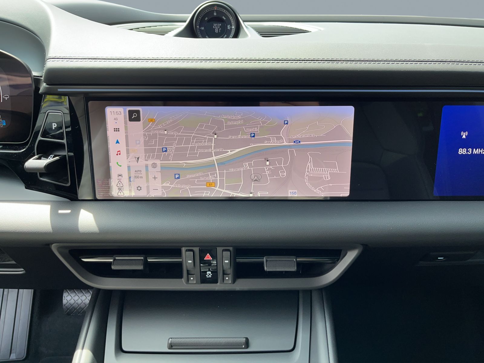 Porsche Macan 4 Pano.,Head-Up,PASM,Servo+,BOSE,InnoDrive