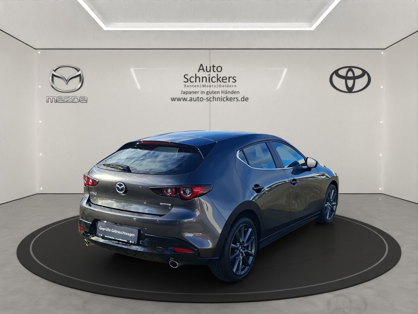 Mazda 3 SKYACTIV-G EXCLUSIVE-LINE+KAMERA !!
