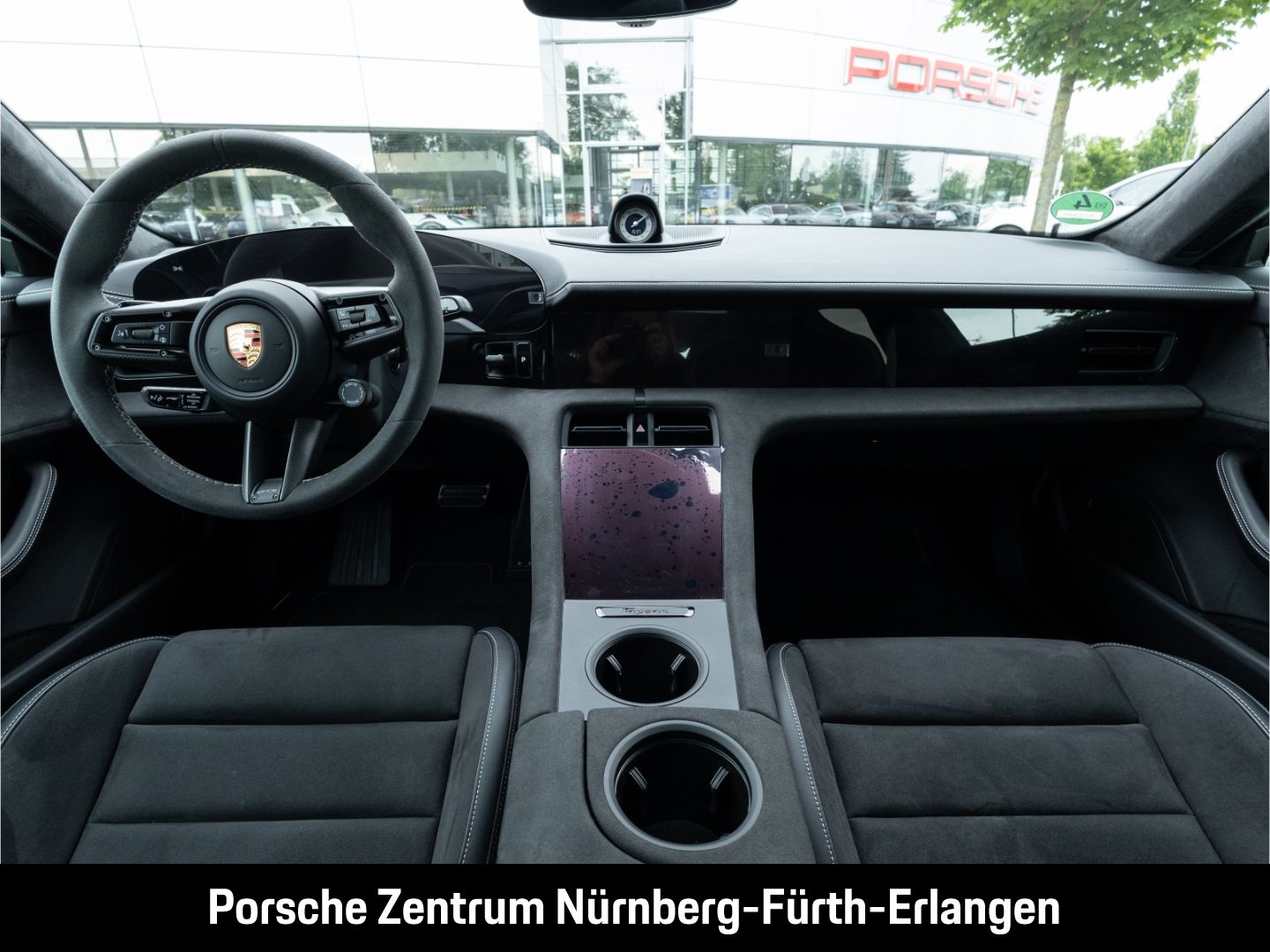 Porsche Taycan GTS PSCB BOSE InnoDrive SurroundView Pano