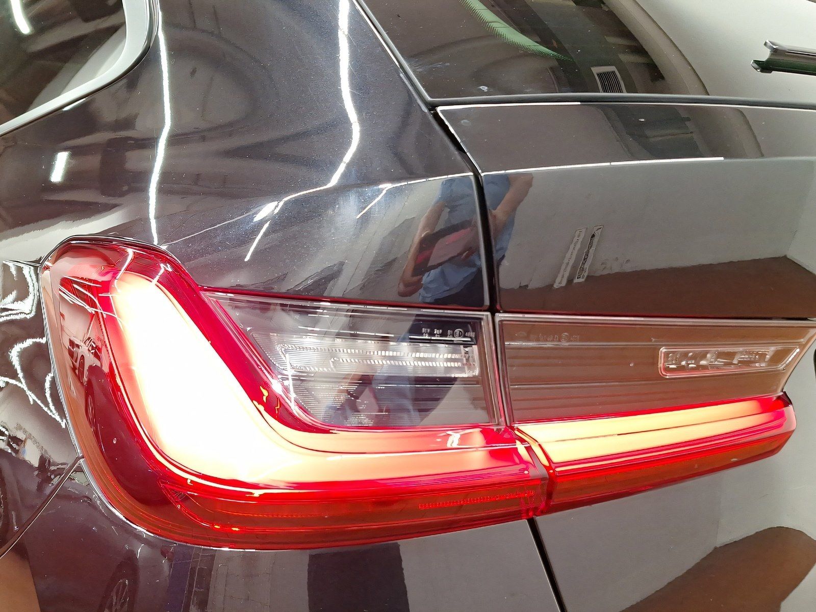 BMW 330i xDrive Touring - Samsaru's Car Outlet