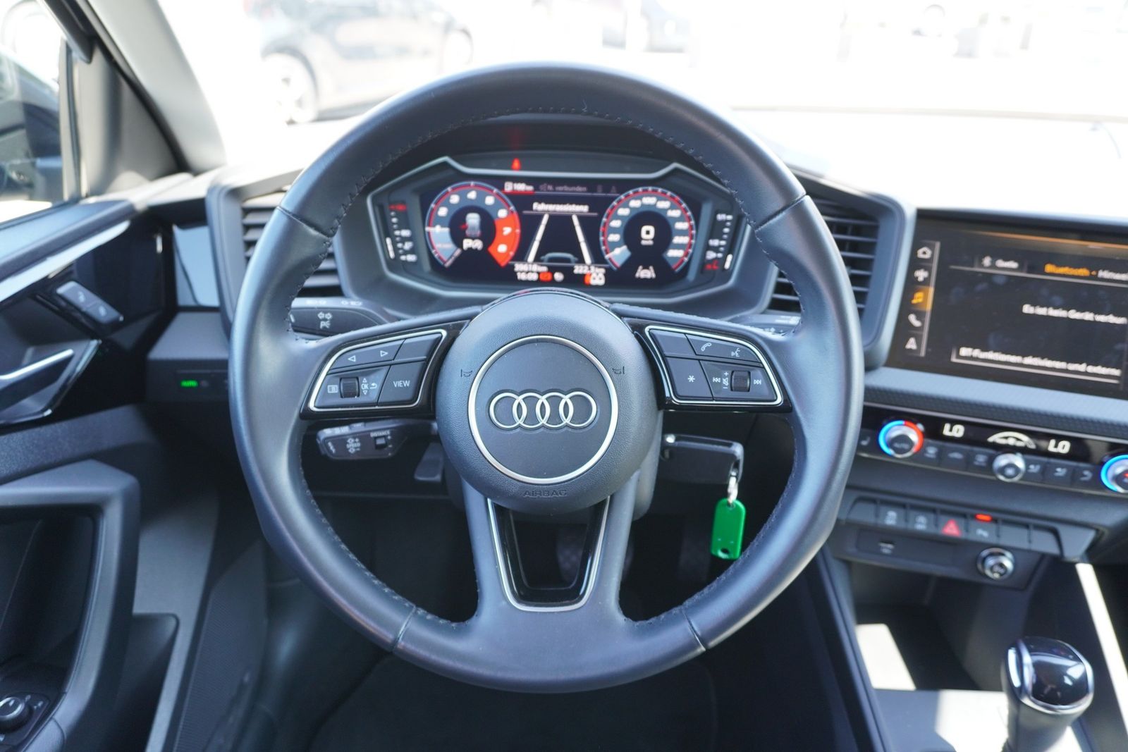 Audi A1 25 TFSI Sportback S-tronic - Samsaru's Car Outlet