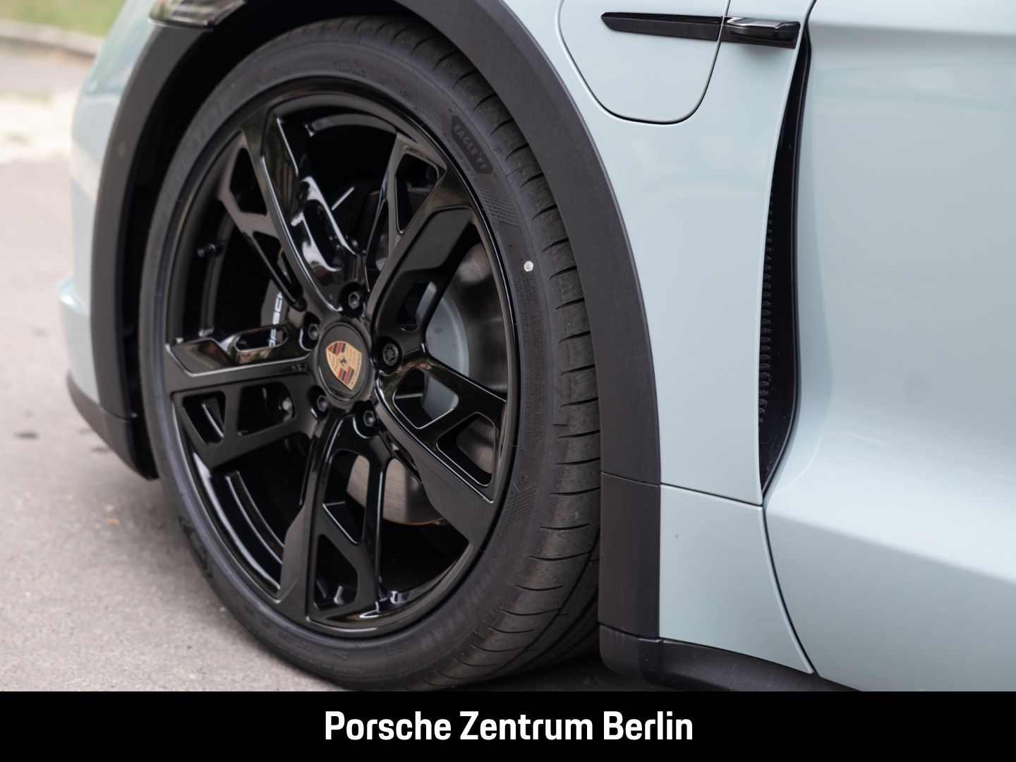 Porsche Taycan 4S Cross Turismo Clubleder Head-Up 21-Zol