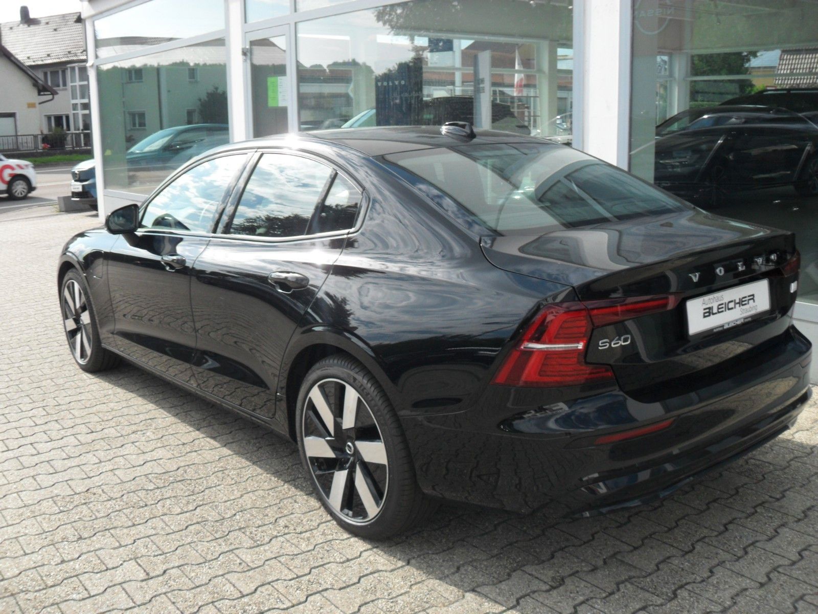 Volvo S60T8 Lim. Ultimate Dark | 360° | HeadUp | Pano.