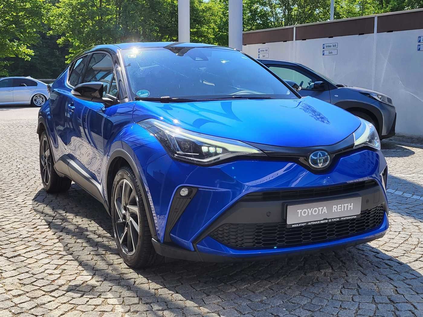 Toyota C-HR 2.0 Hybrid Team Deutschland - Samsaru's Car Outlet