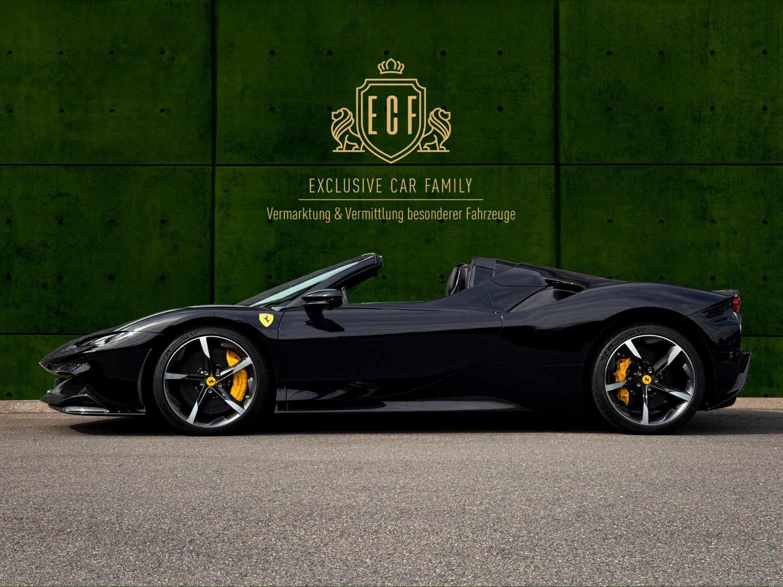 Ferrari SF90 Spider - Samsaru's Car Outlet