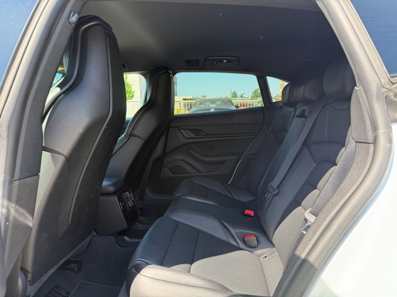 Porsche Taycan Cross 4 Approved Beif.Display HUD 22 Zoll