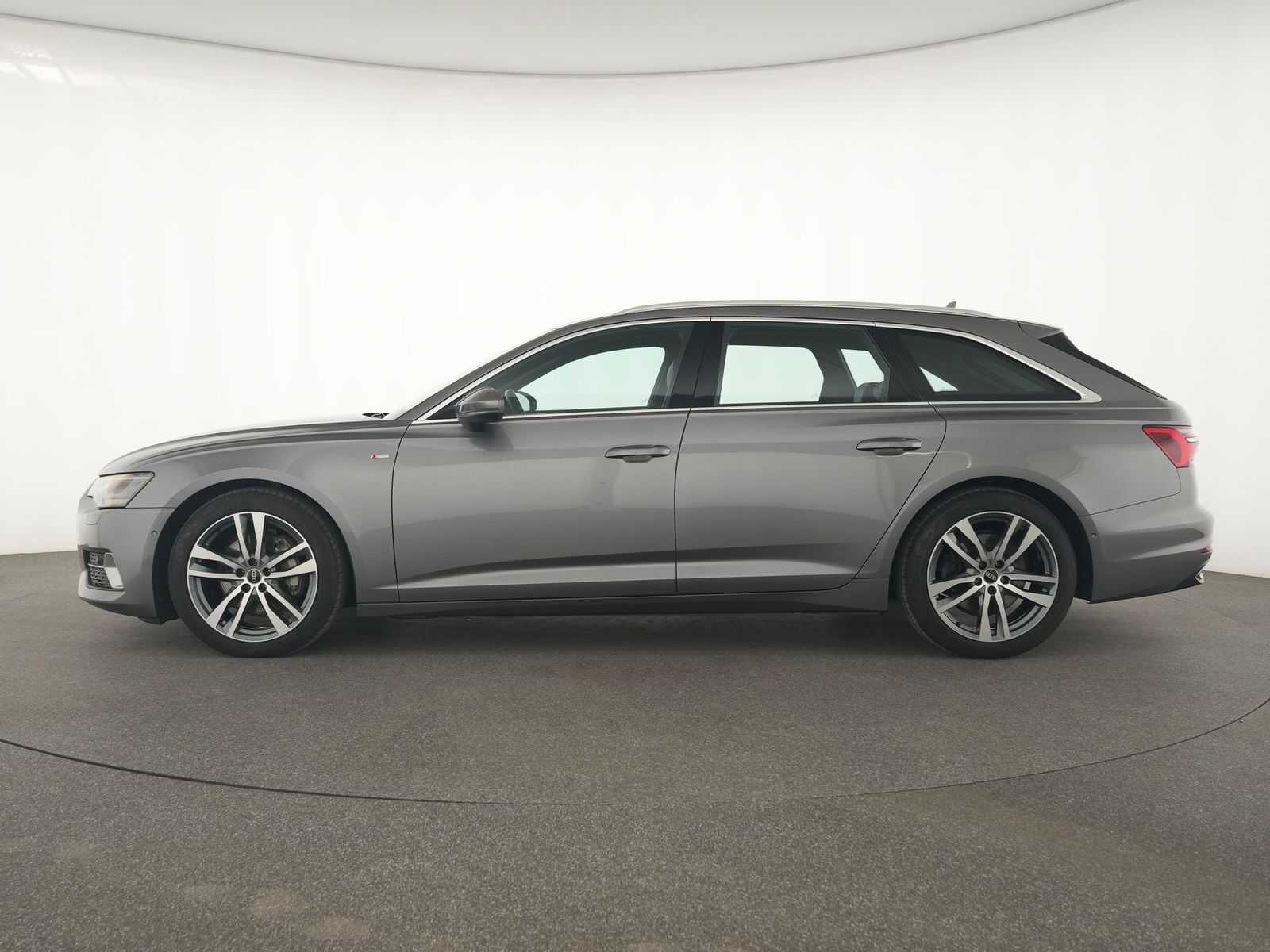 Audi A6 45TFSI qu. S-Line - Samsaru's Car Outlet