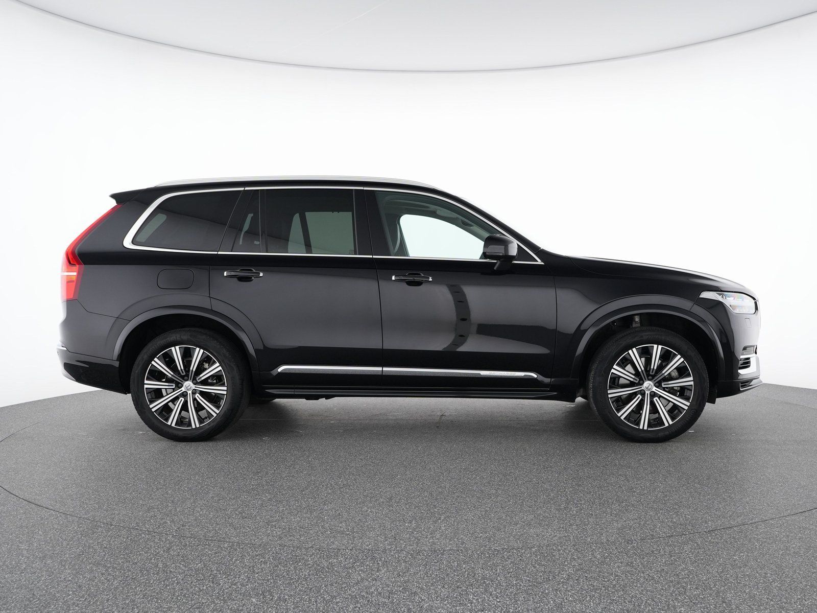 Volvo XC90 T8 Recharge AWD Inscription Edition - Samsaru's Car Outlet