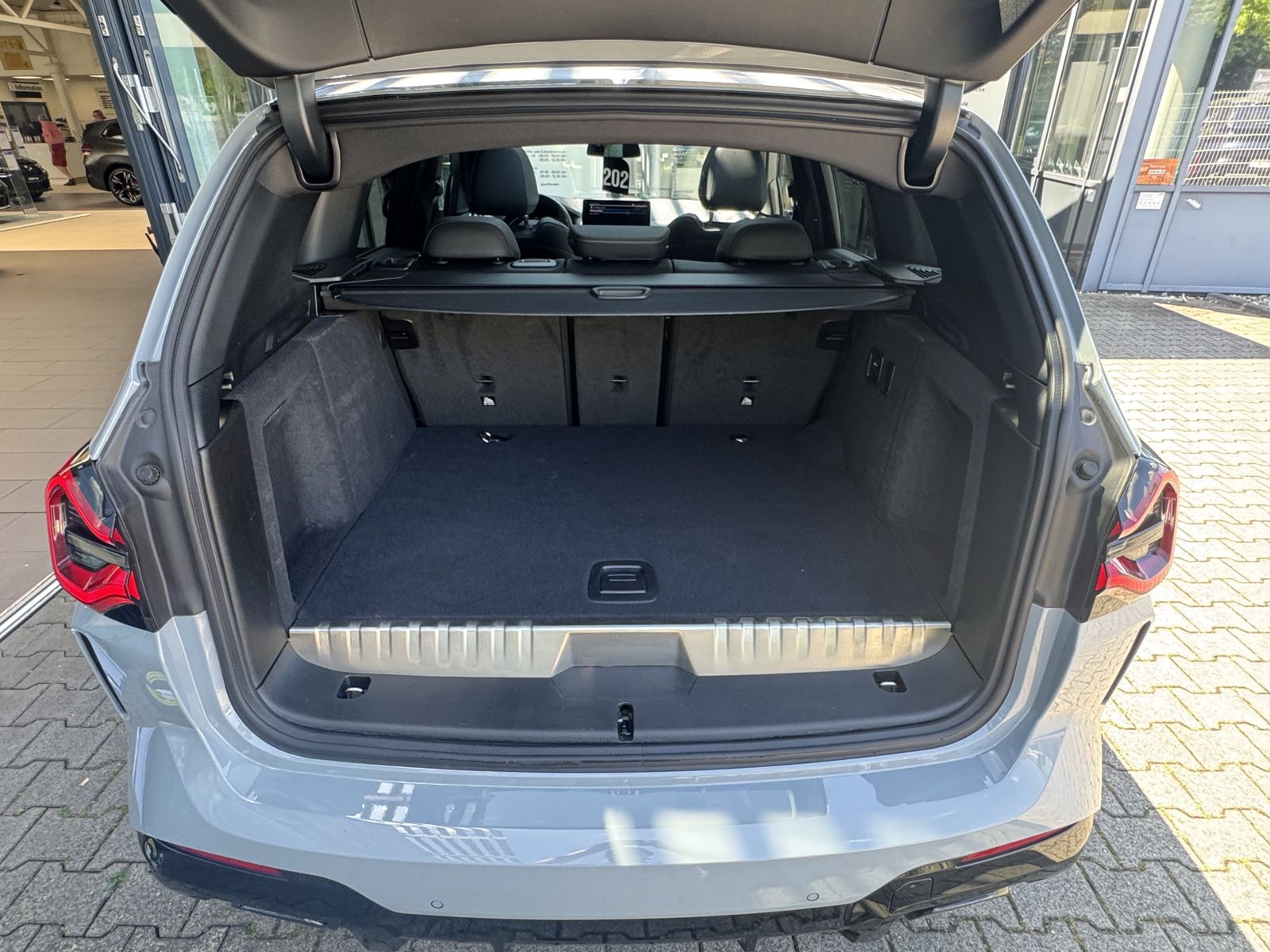 BMW X3 xDrive30e M Sport - Samsaru's Car Outlet