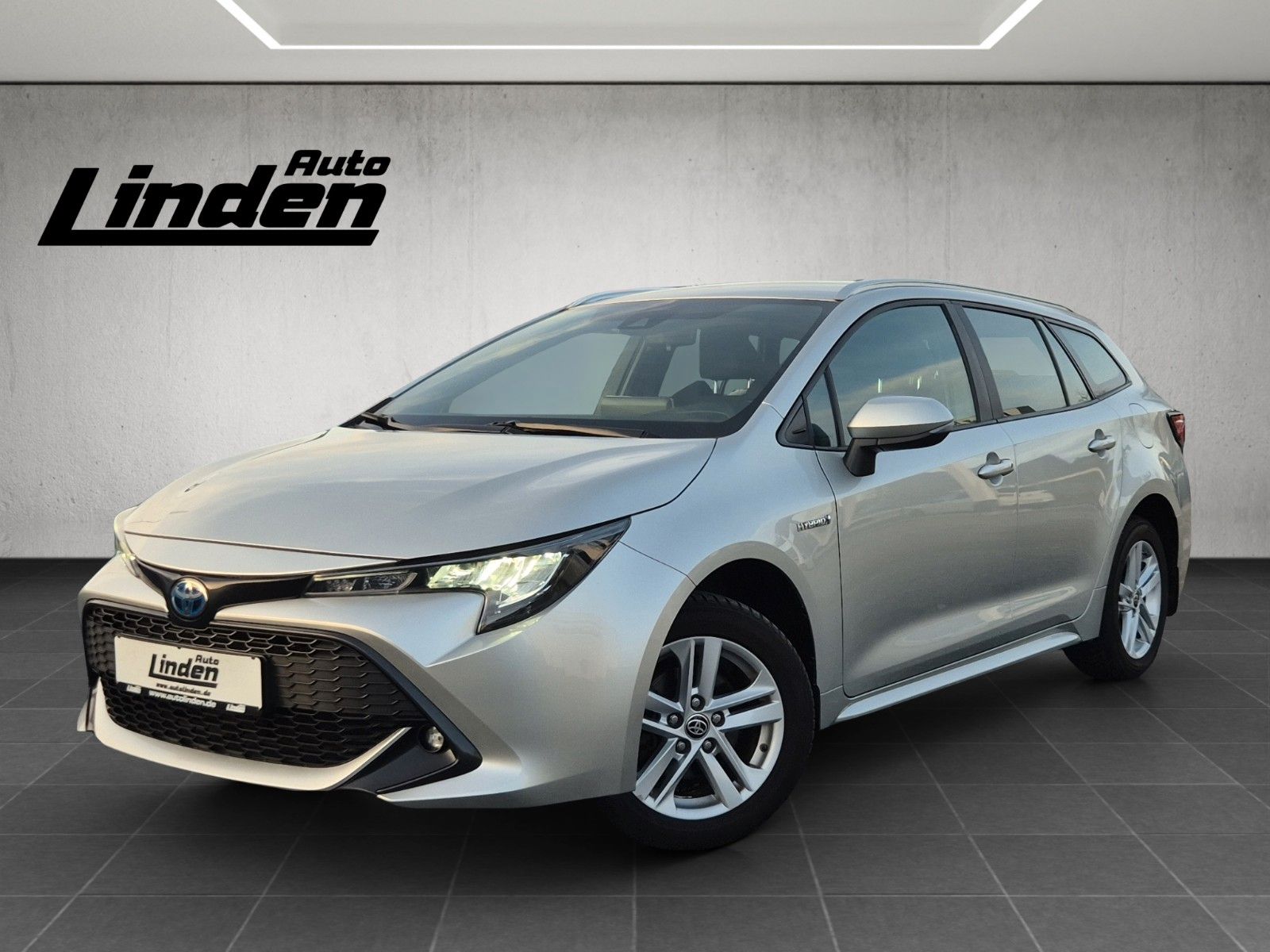 Toyota Corolla TS Business Kamera Carplay SHZ LED