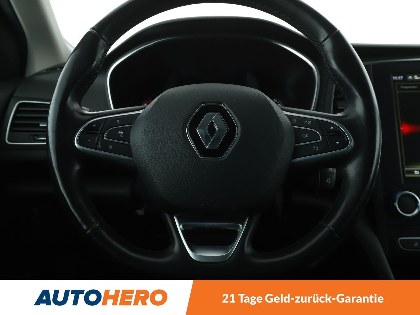 Renault Megane 1.5 Blue dCi BOSE-Edition - Samsaru's Car Outlet