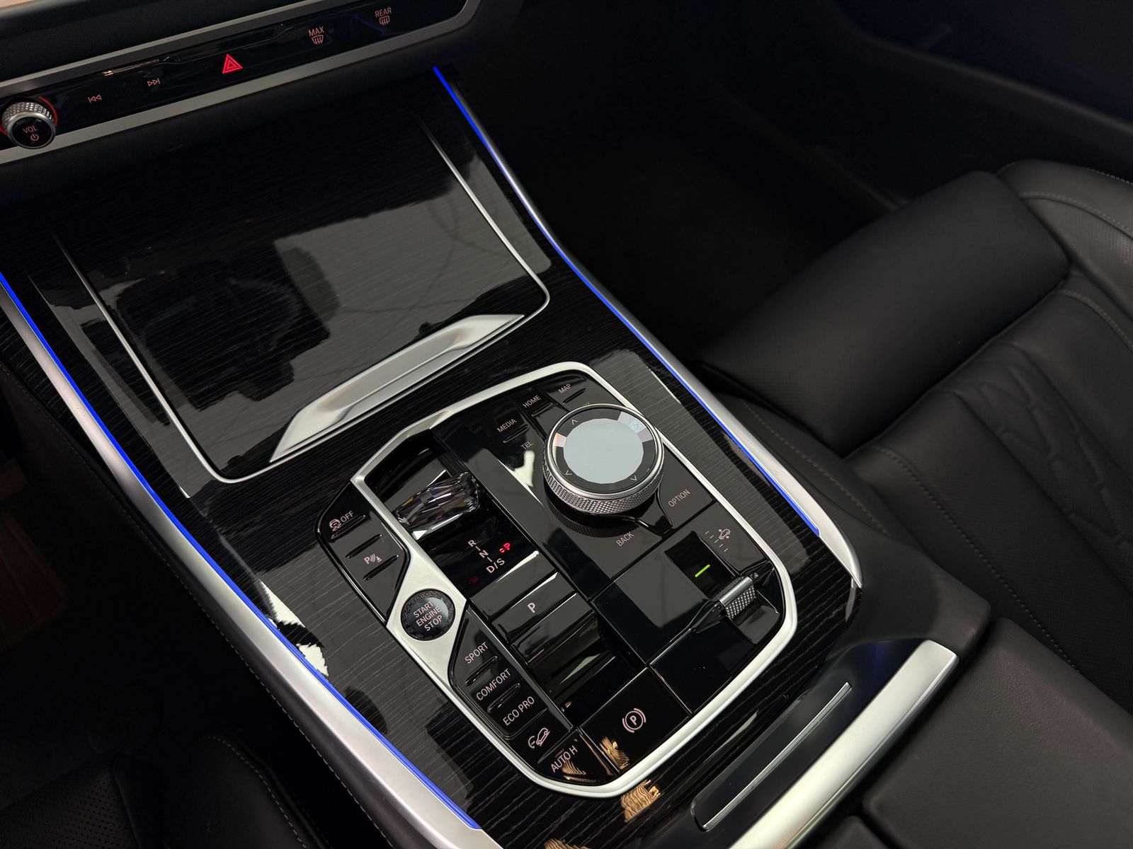 BMW X7 xD40d M Sport Pro*PANO-SKY*HUD*STHZG*H-K*SOFT