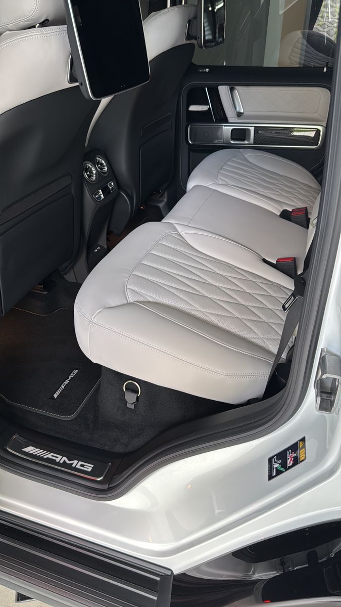Mercedes-Benz G 63 AMG - Samsaru's Car Outlet