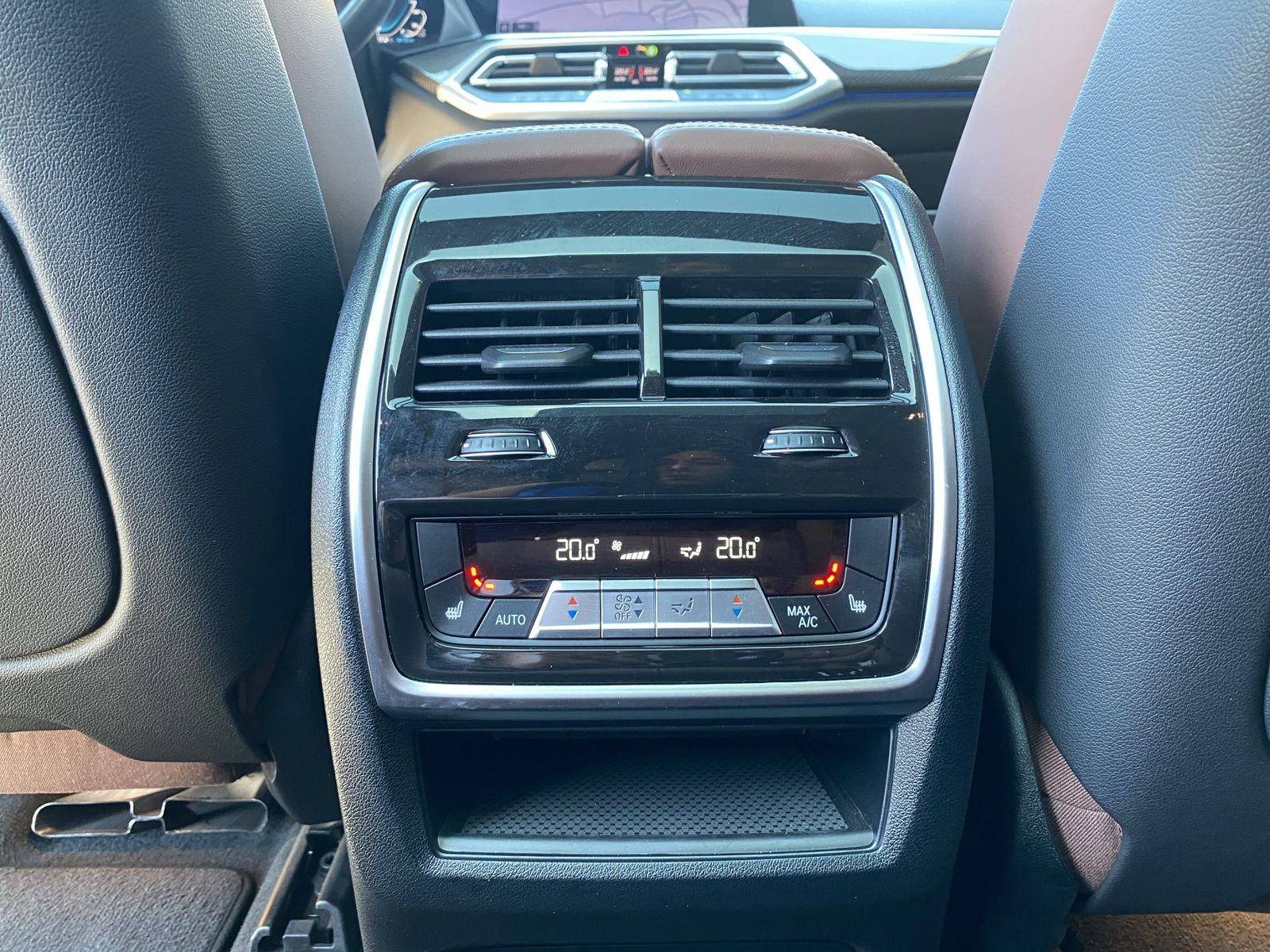 BMW X5 xDrive45e M Sport AHK/LASER/LUFT/B&W/360/SKY