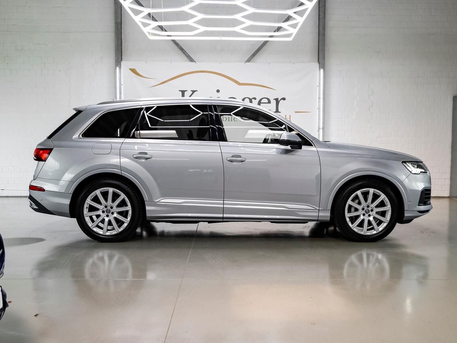 Audi Q7 55 TFSI e *SLine*HUD*PANO*B&O*MATRIX*AHK*360°
