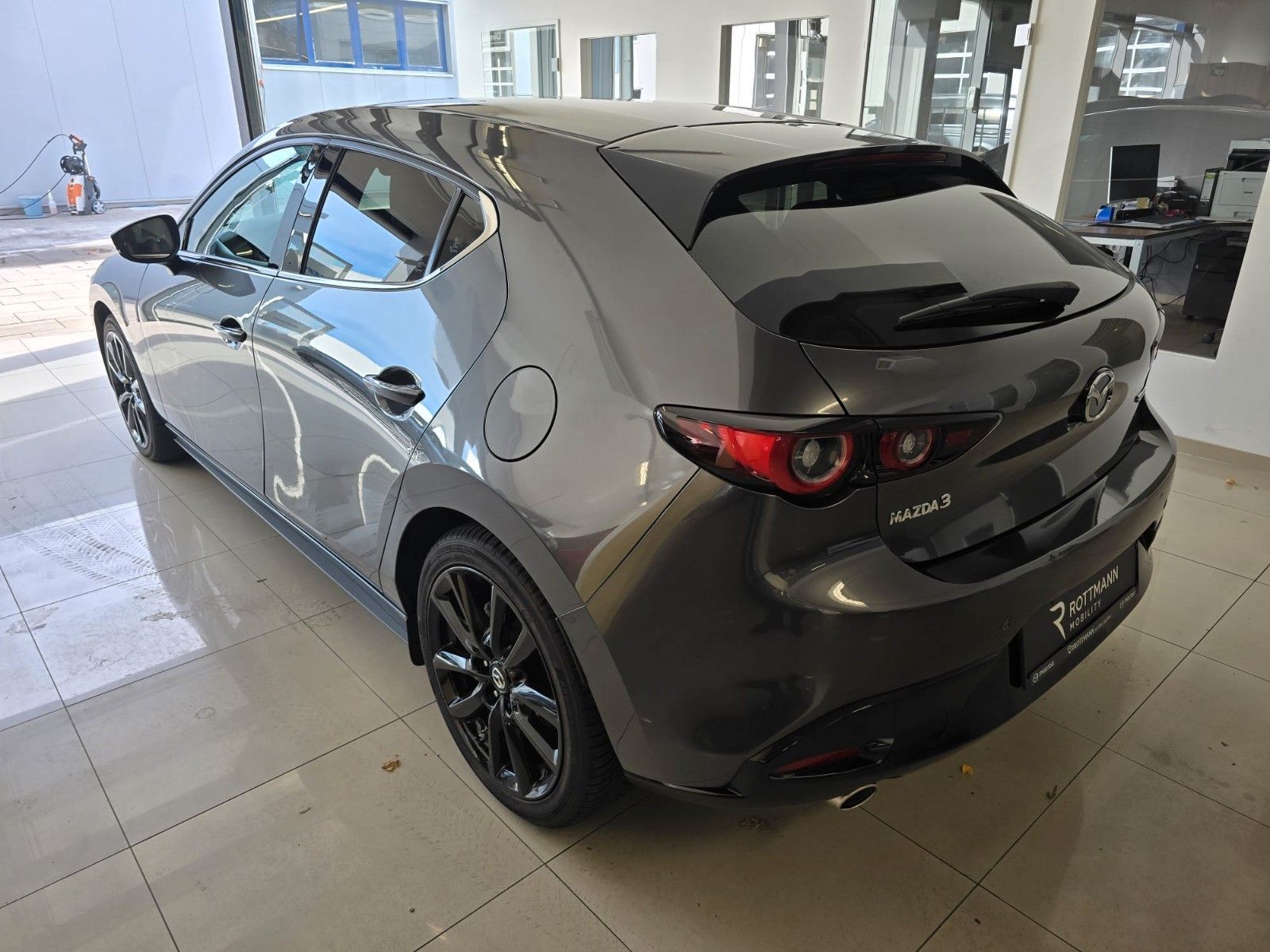 Mazda 3 Lim. 5-trg. Nagisa FWD 2.5l 140ps*HUD*RFK*BOSE