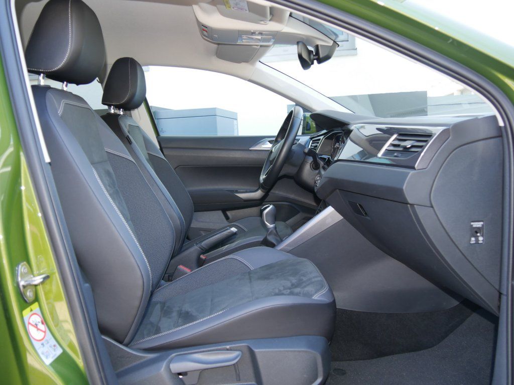 Volkswagen Taigo 1.0 TSI Style - Samsaru's Car Outlet