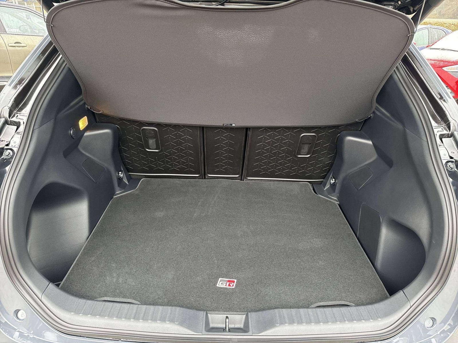 Toyota Yaris Cross Hybrid FWD GR Sport/Matrix/HUD/JBL/P