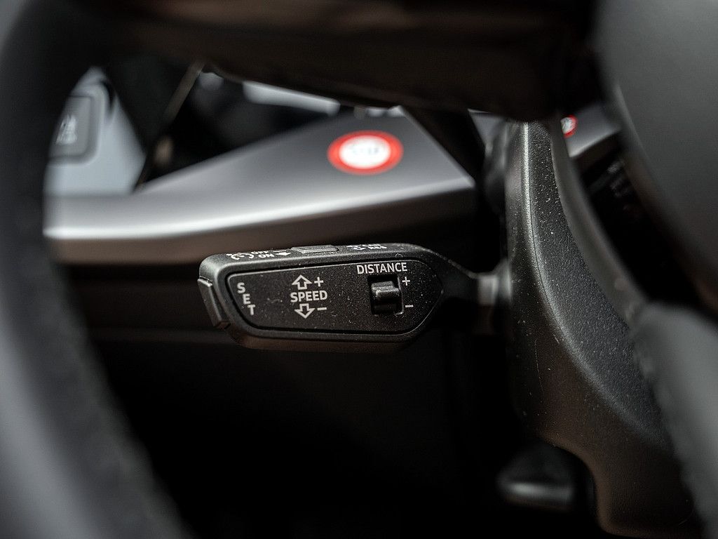 Audi A3 Sportback 40 TFSIe Alu PDC SHZ