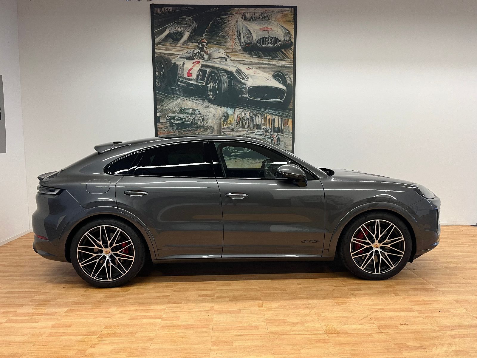 Porsche Cayenne GTS Coupe 22 Zoll Hinterachslenkung