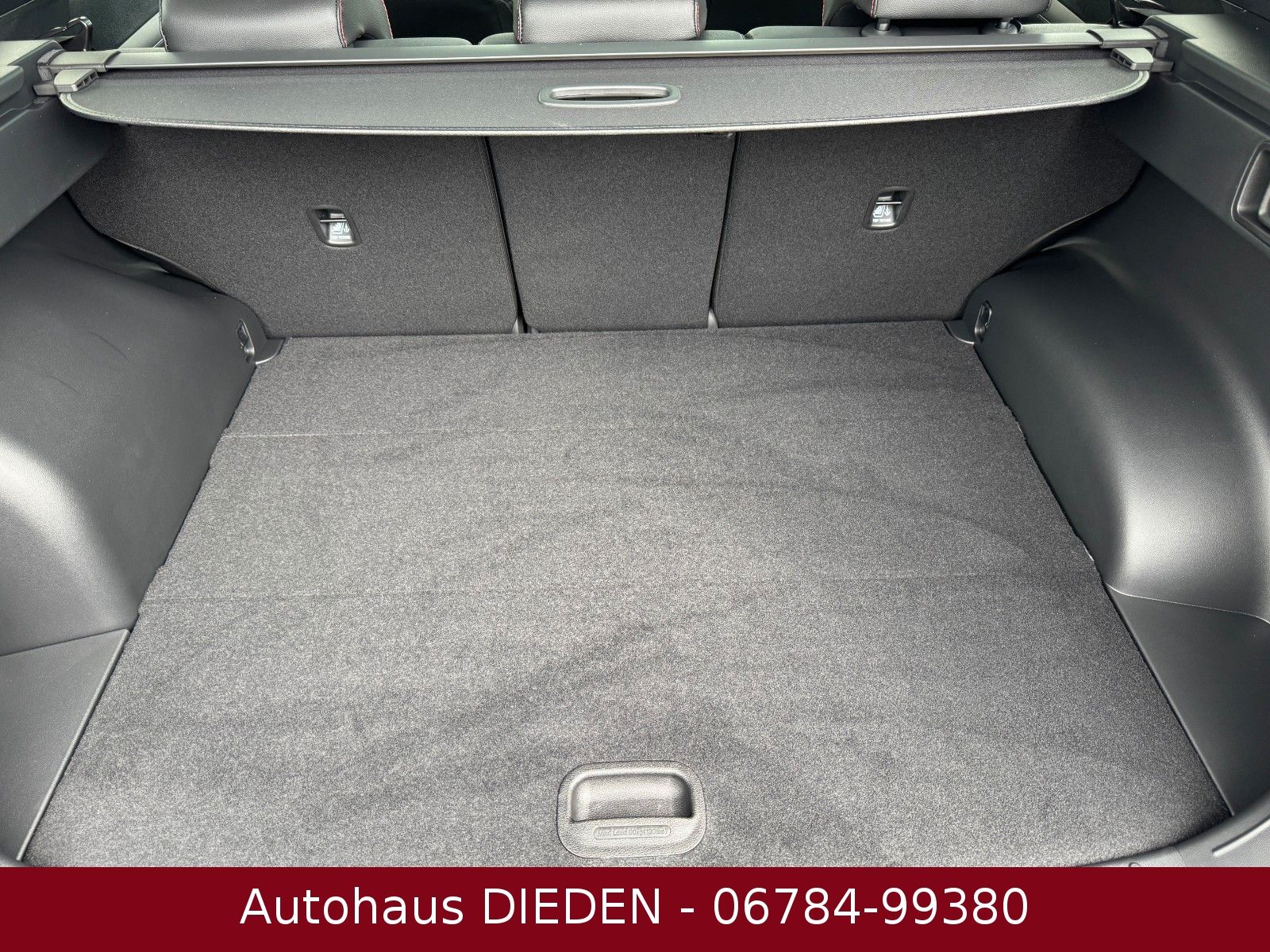Hyundai Tucson Trend 2WD - Samsaru's Car Outlet