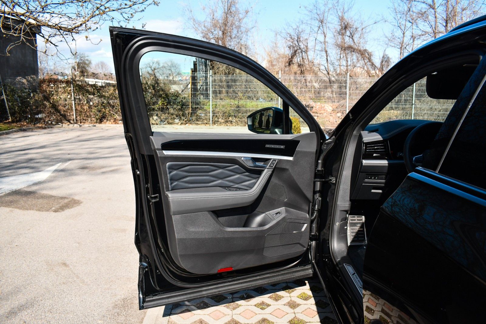 Volkswagen Touareg 3.0 TDI 4M R-LINE FINAL*AHK*DYN*PANO*HUD