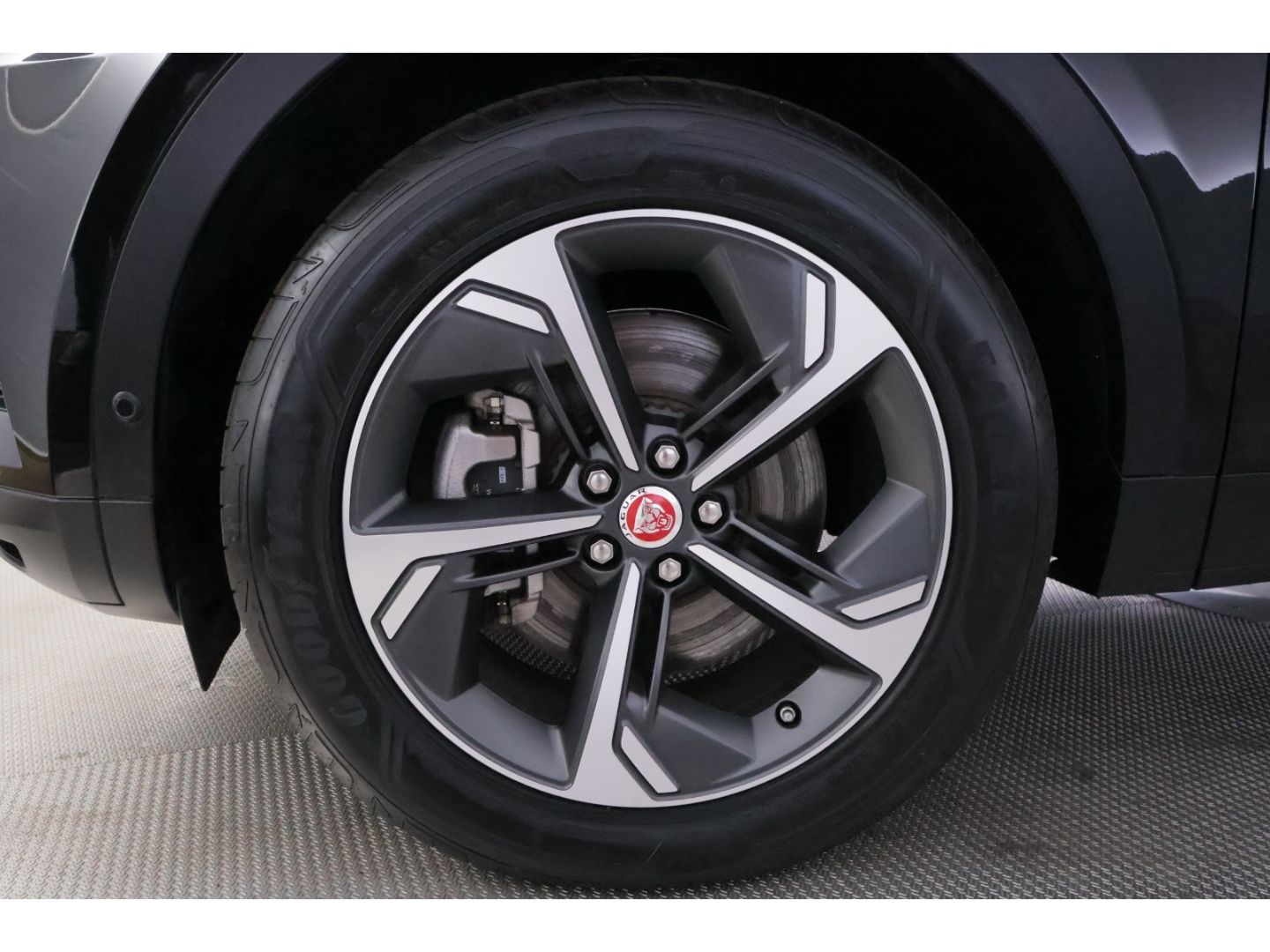 Jaguar E-Pace D200 Mild-Hybrid AWD Aut.Basis+LED+NAVI