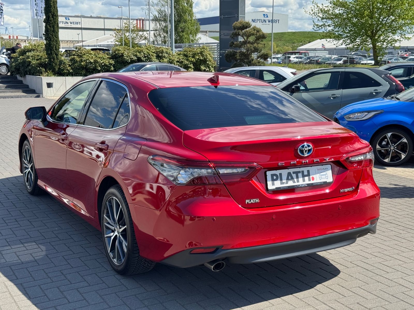 Toyota Camry Hybrid Executive