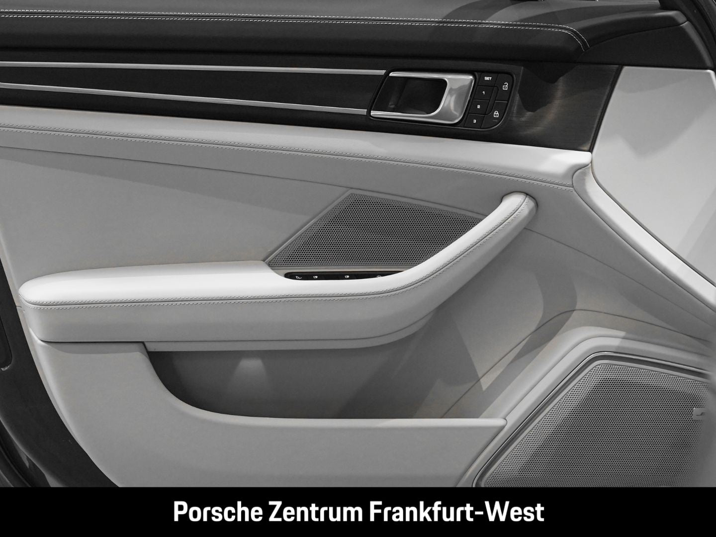 Porsche Panamera 4 E-Hybrid Platinum Edition BOSE LED