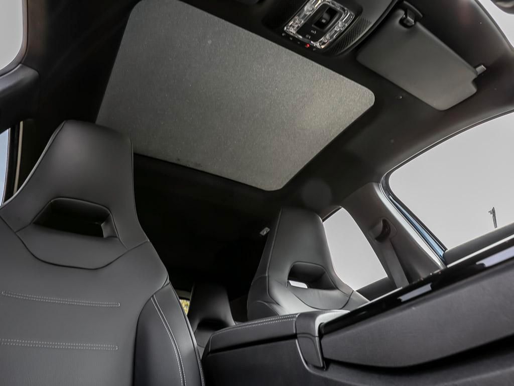 Mercedes-Benz A 250 e AMG Premium - Samsaru's Car Outlet