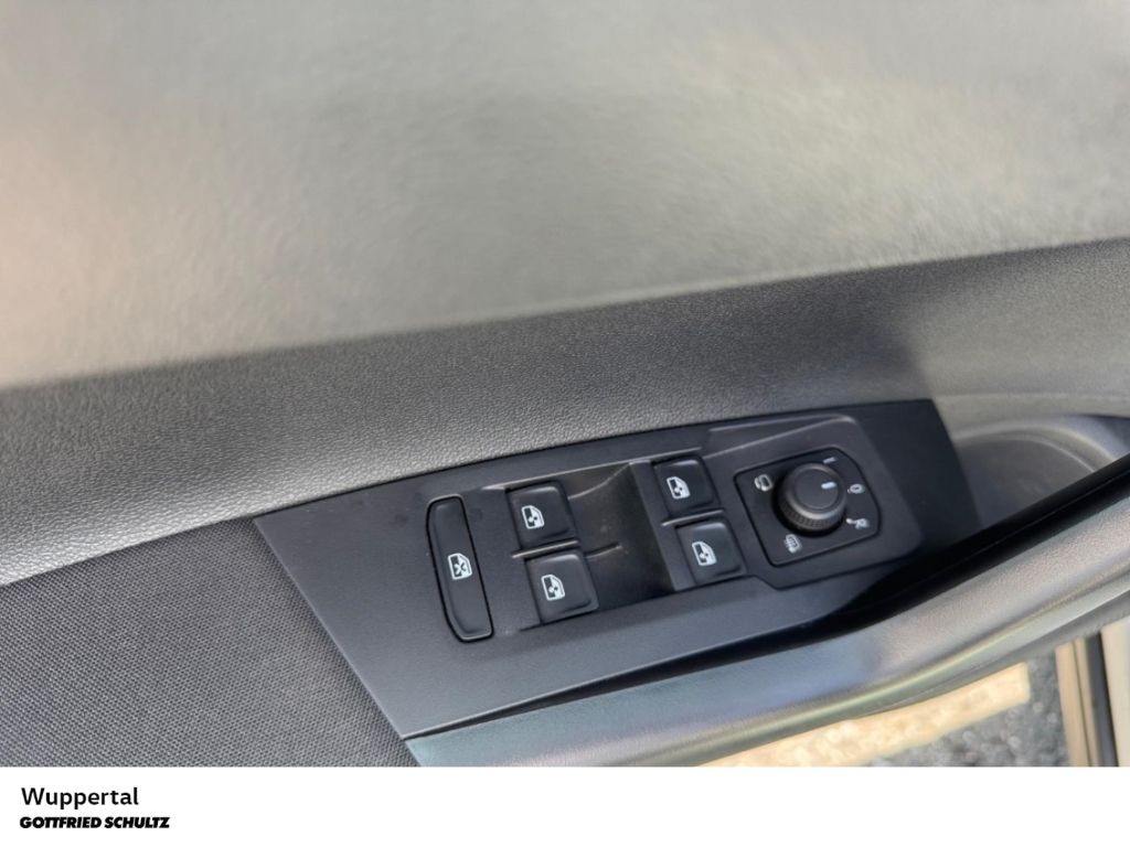 Volkswagen Taigo 1.0 TSI - Samsaru's Car Outlet