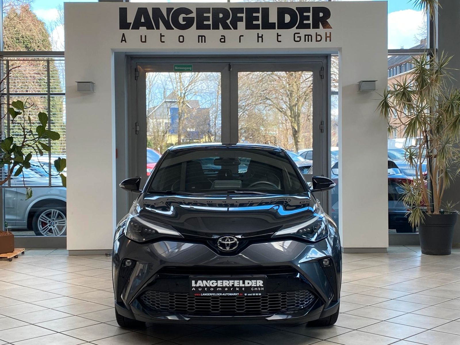 Toyota C-HR 2.0 Hybrid GR Sport - Samsaru's Car Outlet