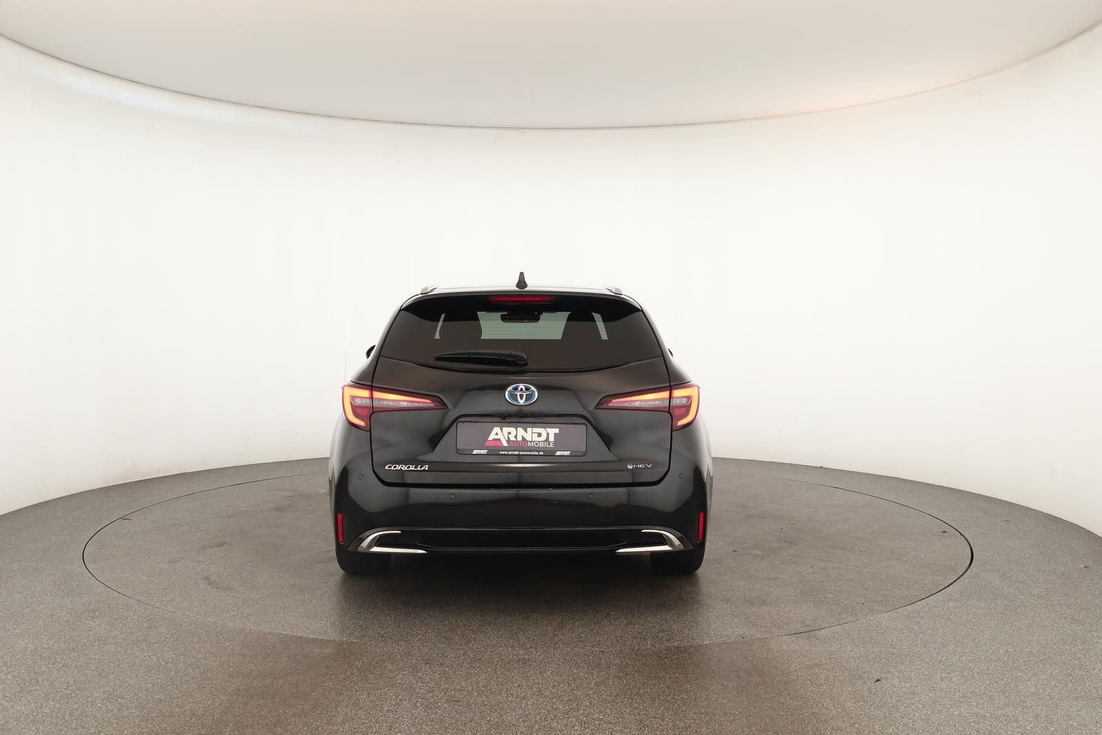 Toyota Corolla Touring Sports 2.0 CVT Team D Navi Kam