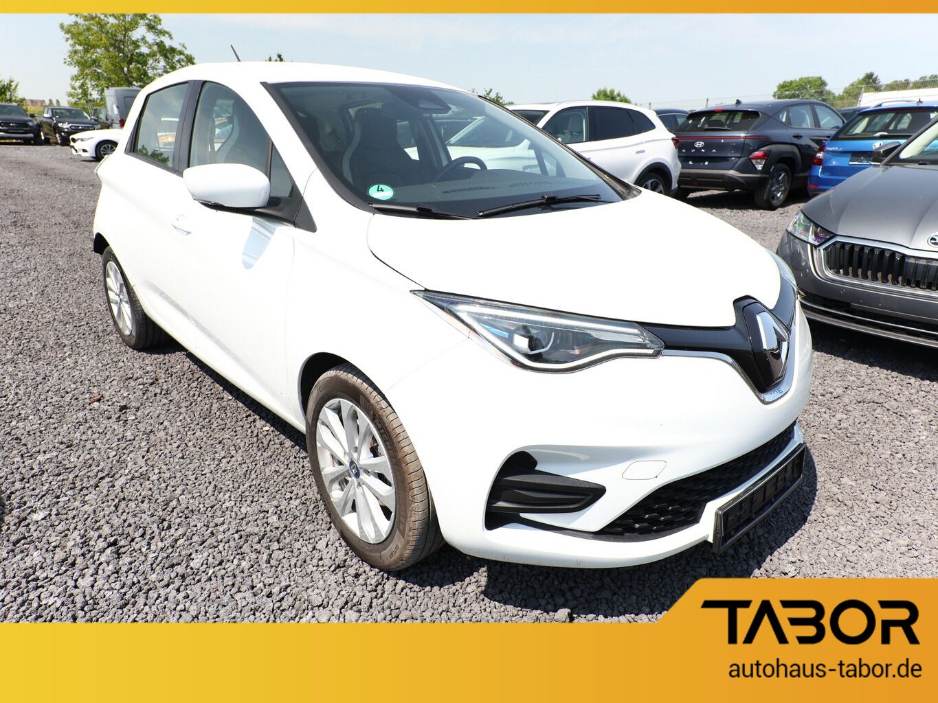 Renault Zoe ZE50 R135 - Samsaru's Car Outlet