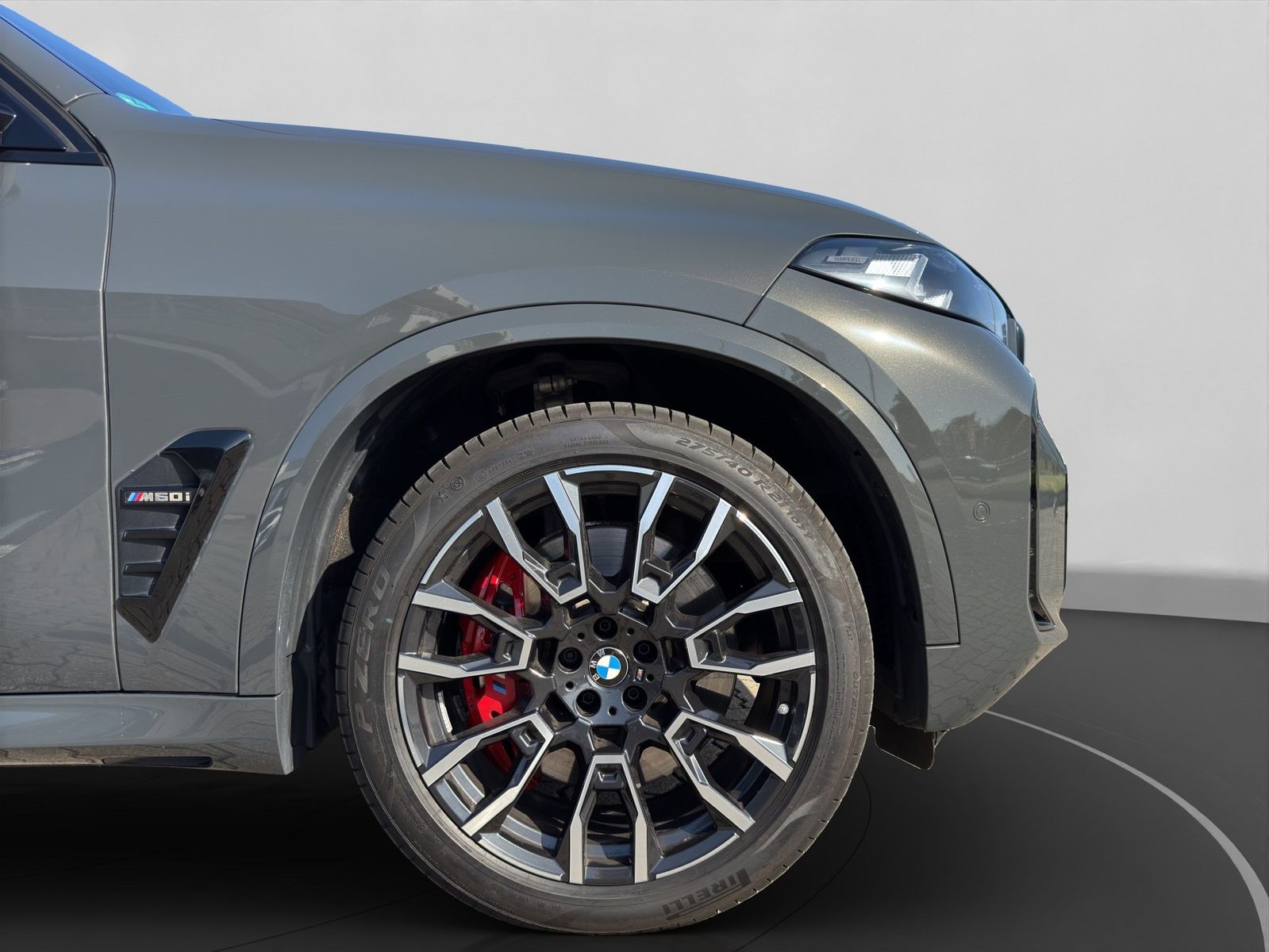 BMW X5 M60i xDrive M Paket Pro Sky Lounge Anhängerk.