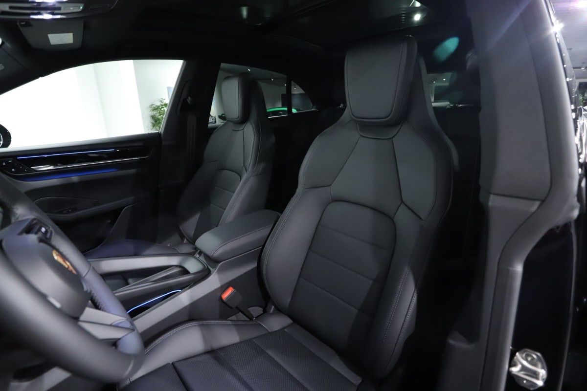 Porsche Macan 4S*ACC*Luft*PASM*Pano*Bose*Keyless*Chrono