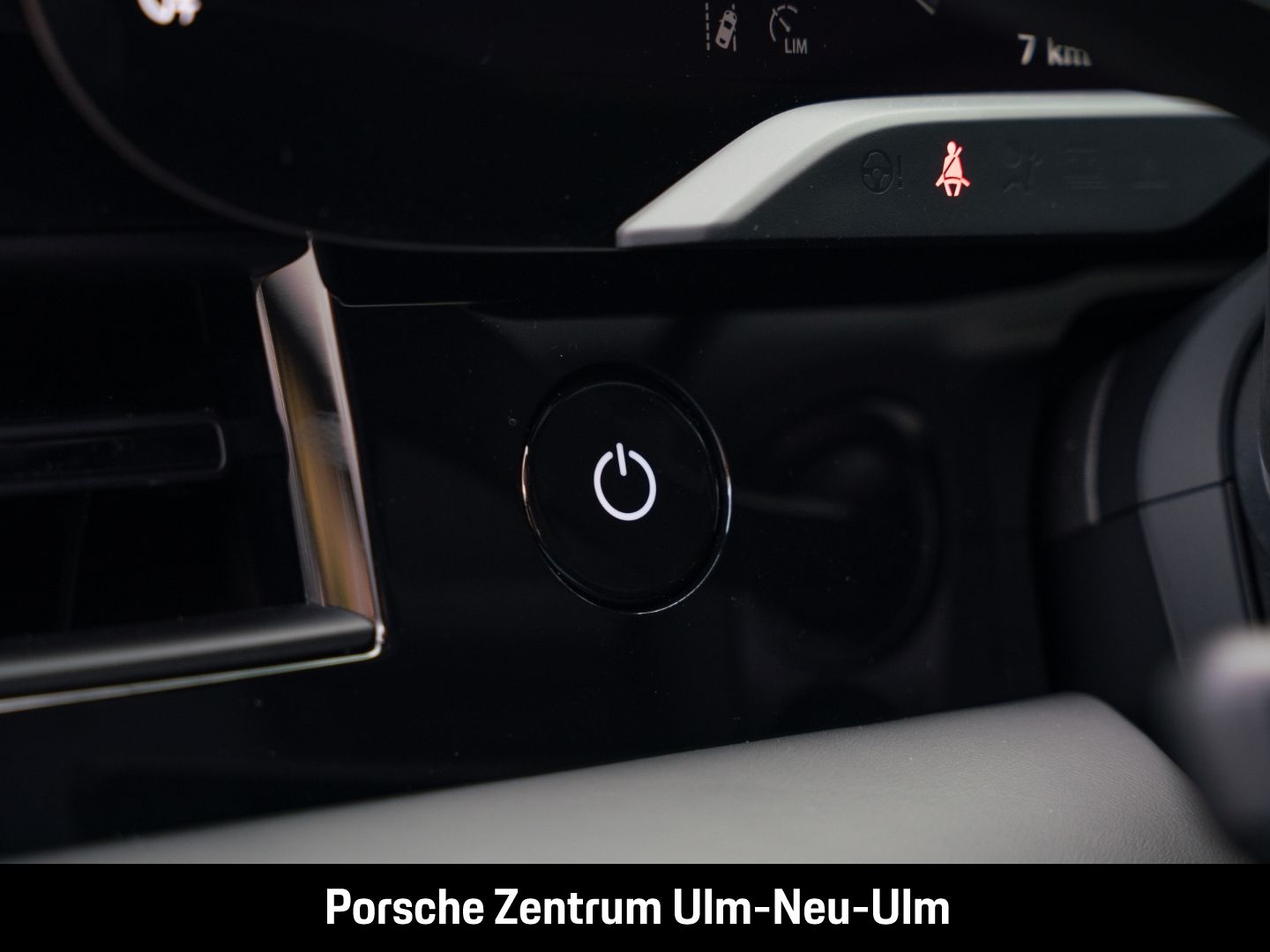Porsche Taycan 4S Hinterachslenkung  HD-Matrix LED InnoD