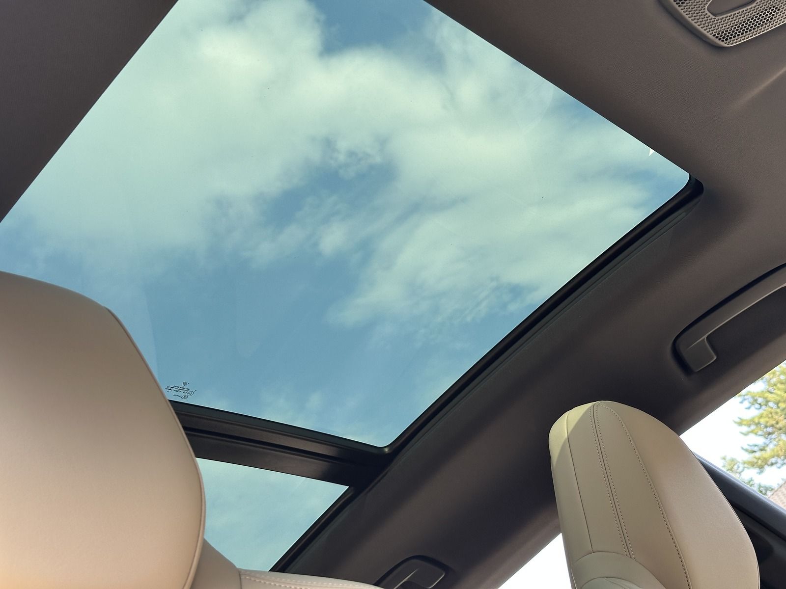 Porsche Macan 4 INNODRIVE - Samsaru's Car Outlet