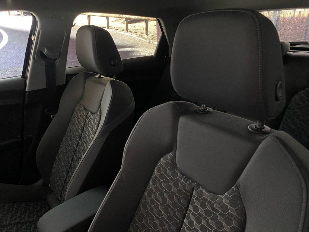 Audi A1 Sportback 30 TFSI advanced LED+CARPLAY+PRIVAC