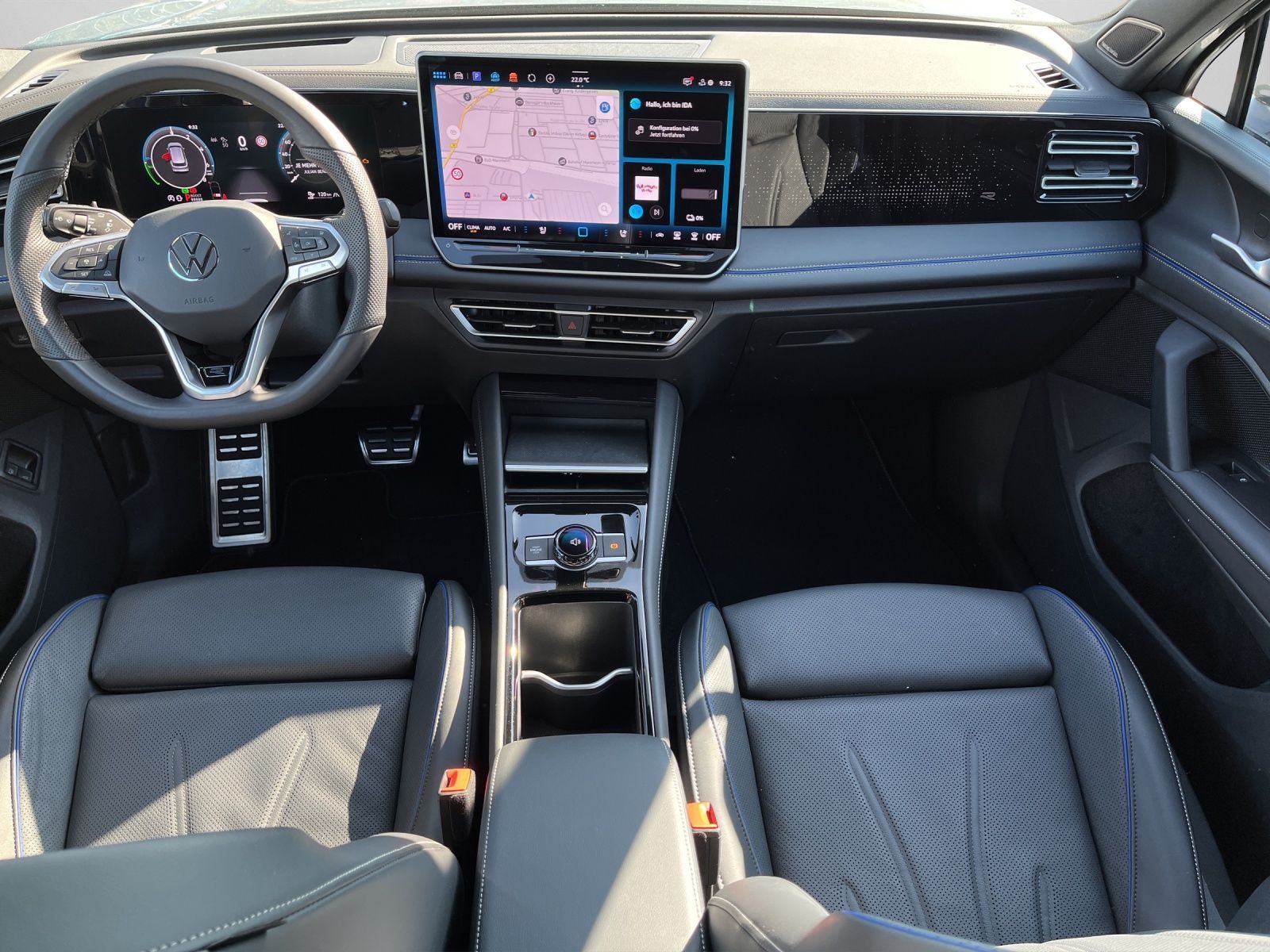 Volkswagen Tiguan 1.5 eHybrid DSG R-Line AHK+Pano+HuD+Leder