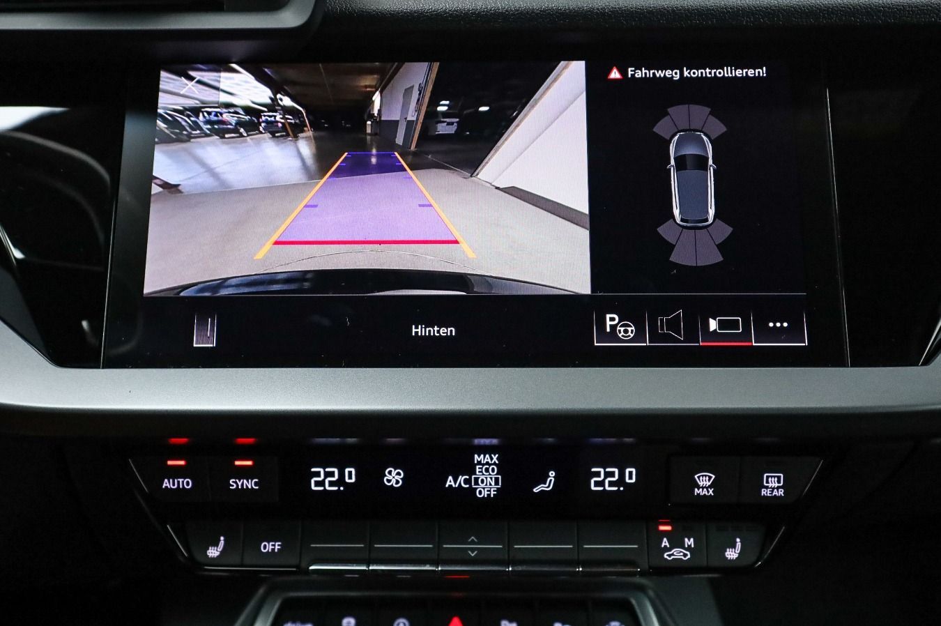 Audi A3 Sportback 35 TDI advanced - Samsaru's Car Outlet